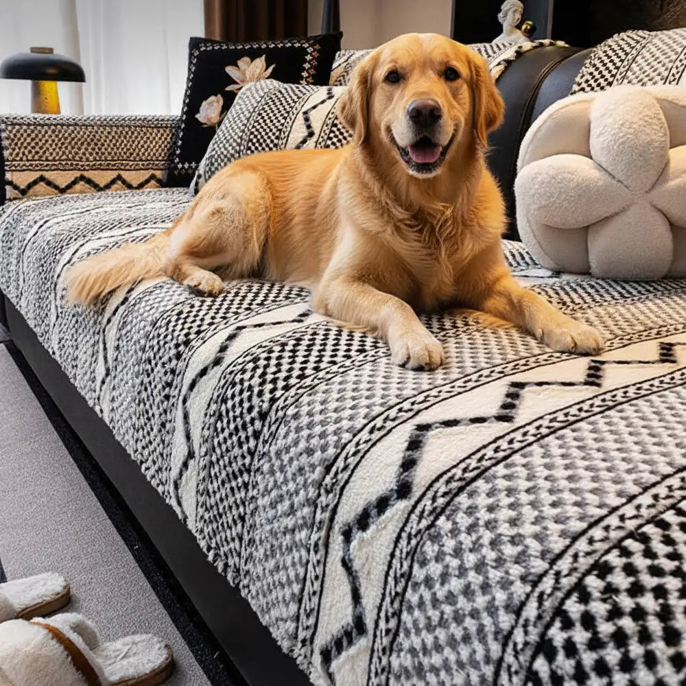 Classic Plaid Plush Scratch-Resistant Comfortable Non-Slip Couch Cover
