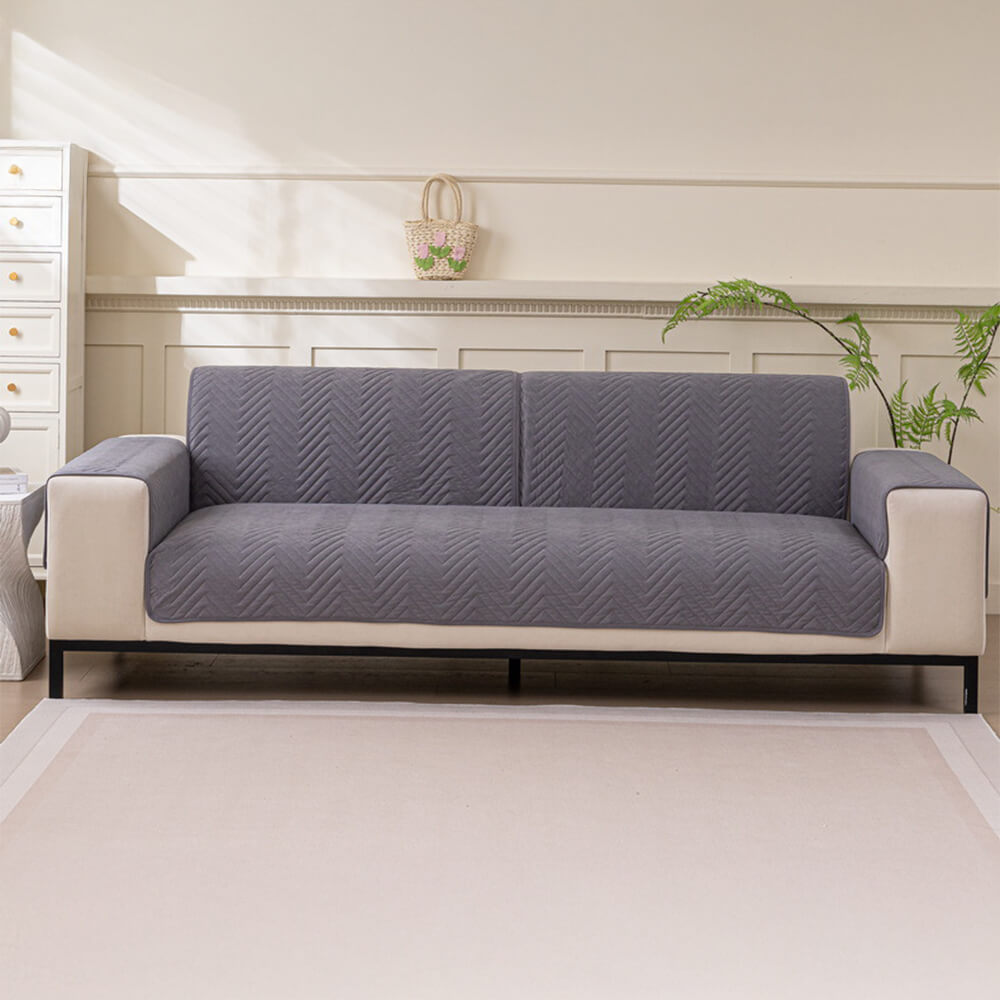 Water-resistant Durable Sofa Protector Pet-Friendly Non-Slip Couch Cover