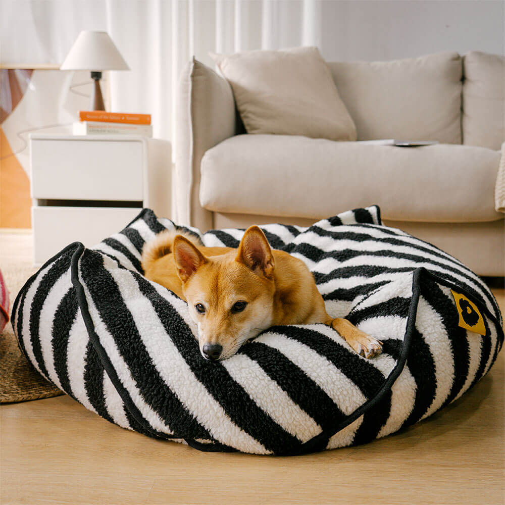 Trendy Striped Pattern Polygonal Calming Bean Bag Dog Bed