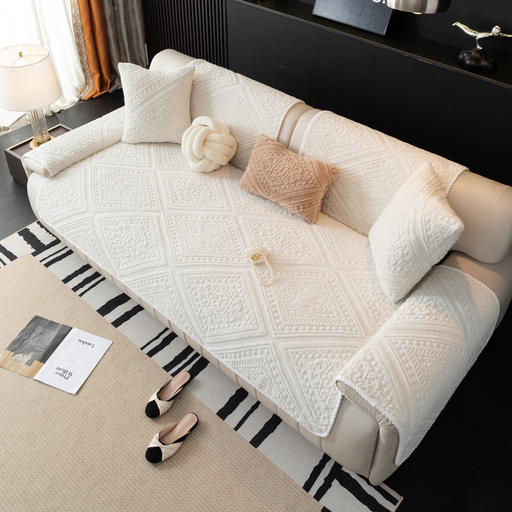 All Season Nordic Style Carved Plush Decorative Non-Slip Couch Cover