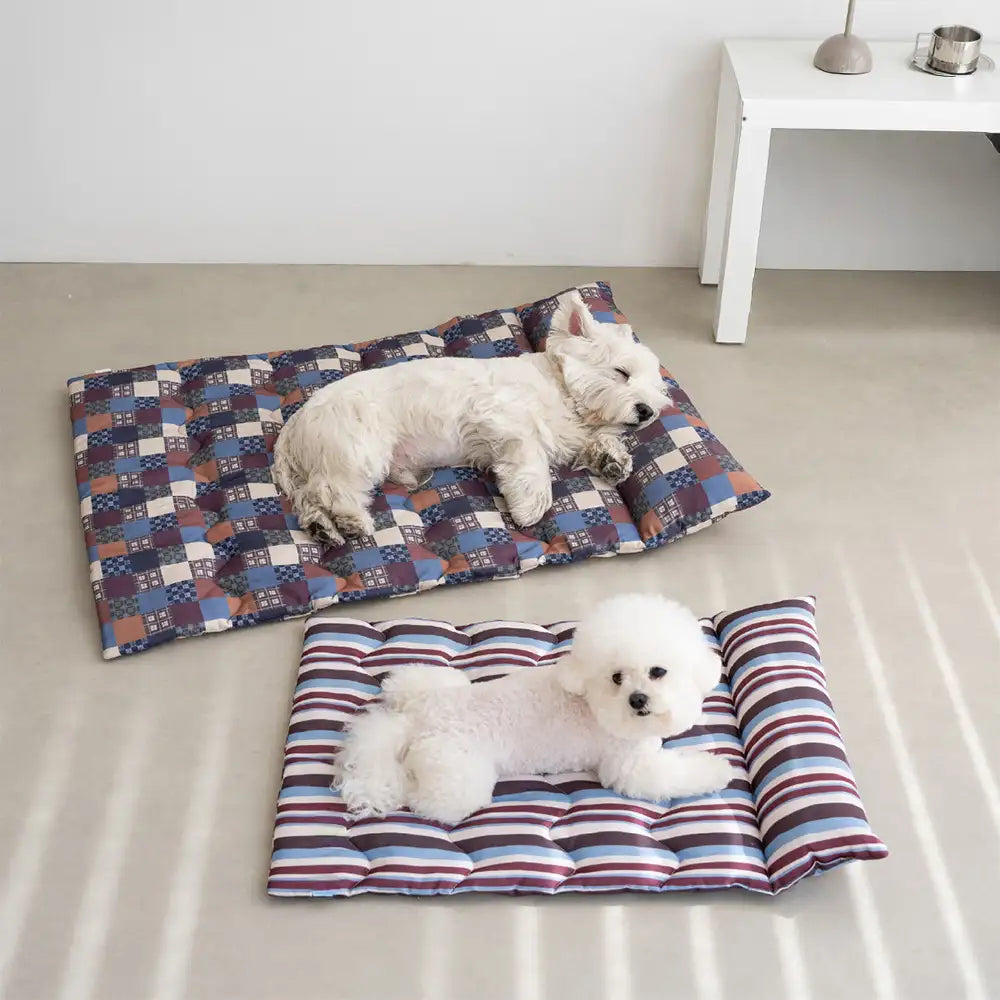 All-Season Breathable Double-Sided Neck Support Pillow Dog Bed