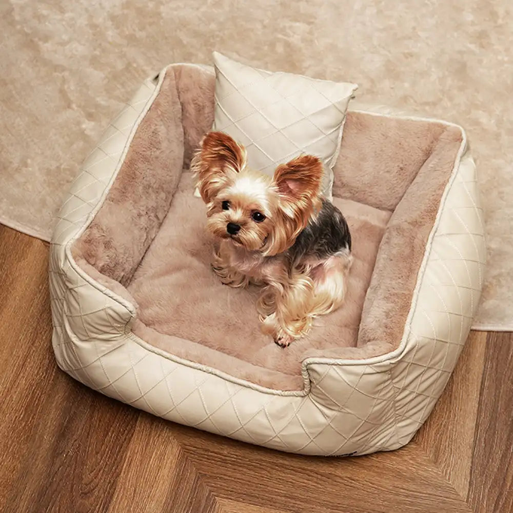 Cozy Diamond Faux Leather Square Dog Bed for Puppies