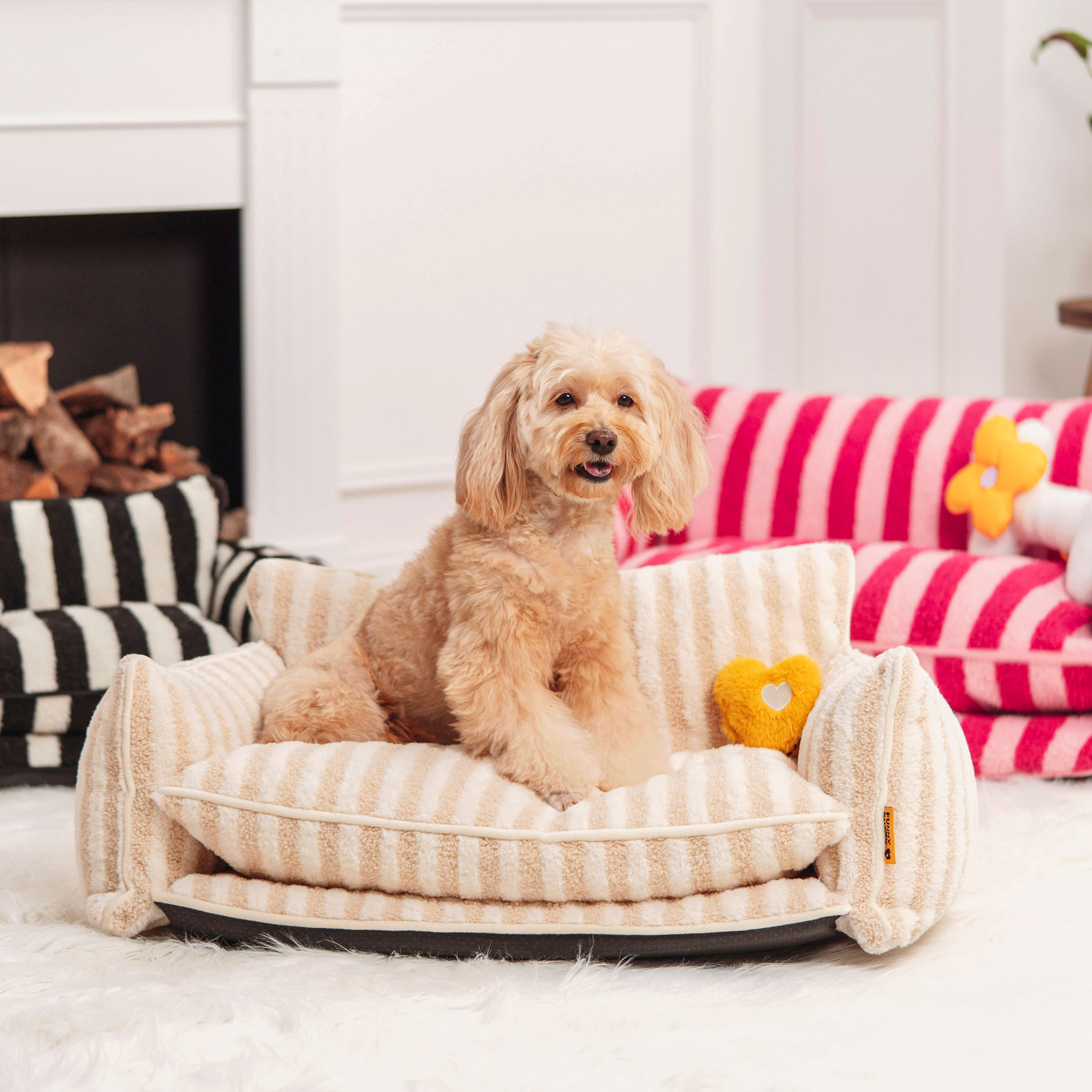 Trendy Striped Faux Lambswool Double Layer Dog & Cat Sofa Bed - Outdoor