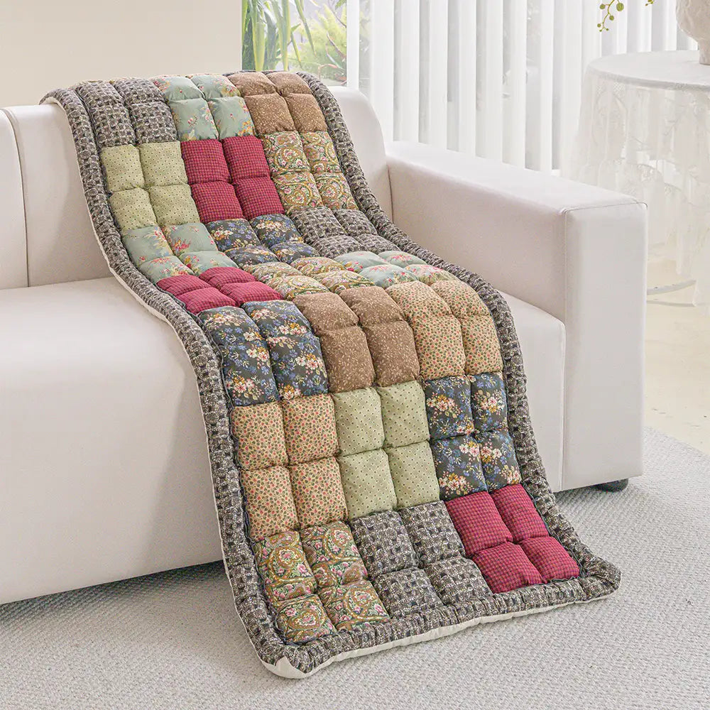 Handmade Vintage Floral Soft Stuffed Pet Mat Non-Slip Couch Cover