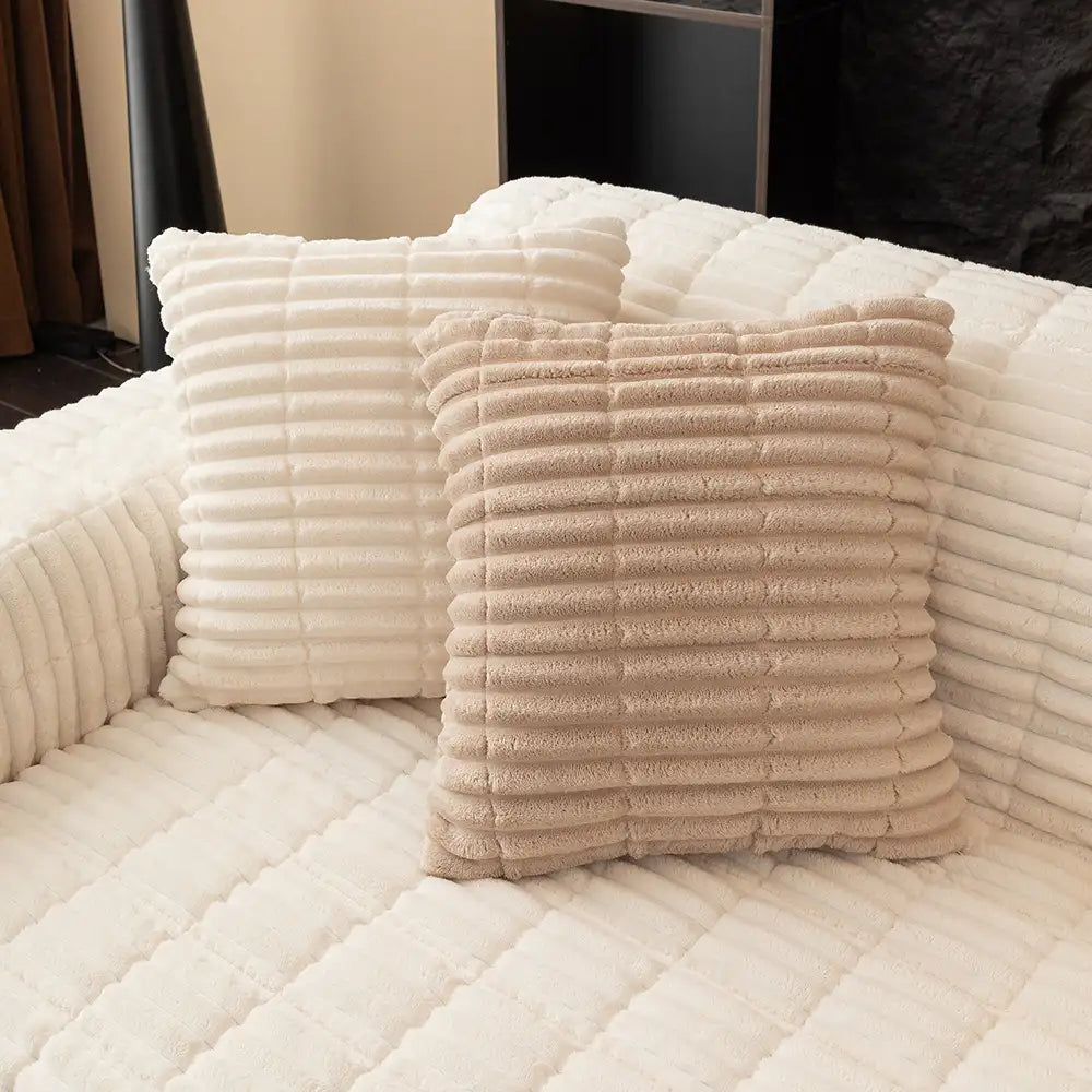 One-Piece Cozy Flannel Sofa Protection Non-Slip Outdoor Couch Cover