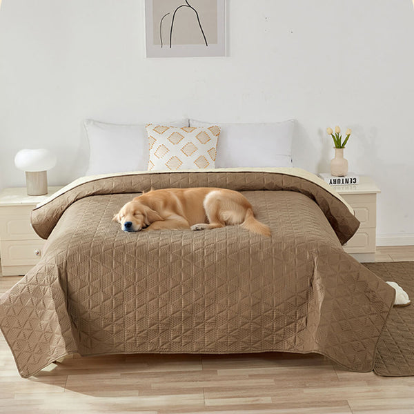 Waterproof Non-Slip Geometric Embossed Multi-Purpose Pet Mat Mattress Protector
