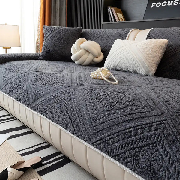 All Season Nordic Style Carved Plush Decorative Non-Slip Couch Cover