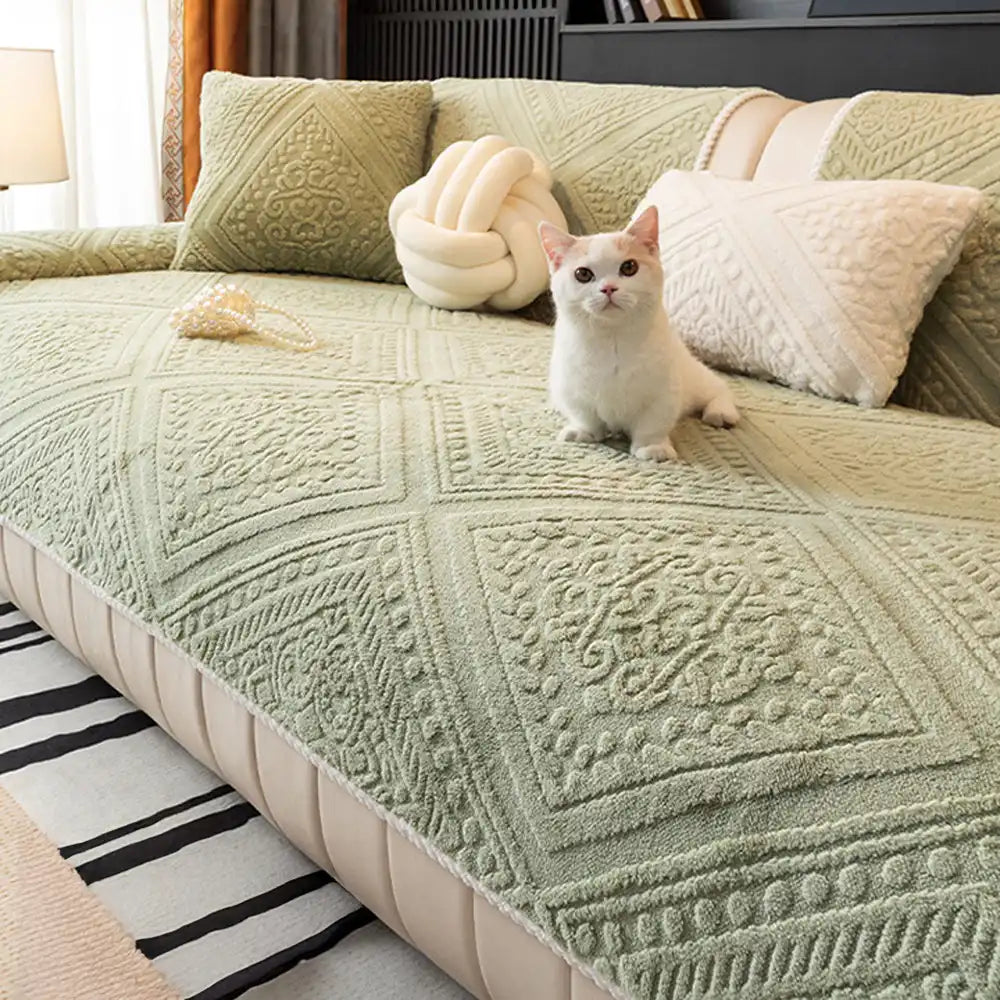 All Season Nordic Style Carved Plush Decorative Non-Slip Couch Cover