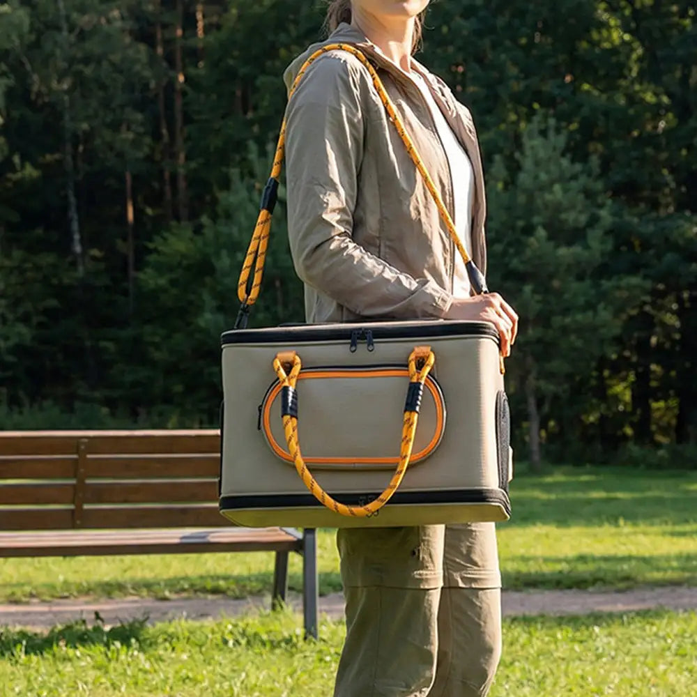 Portable Travel Breathable Cat Carrier Bag for Travel and Airline